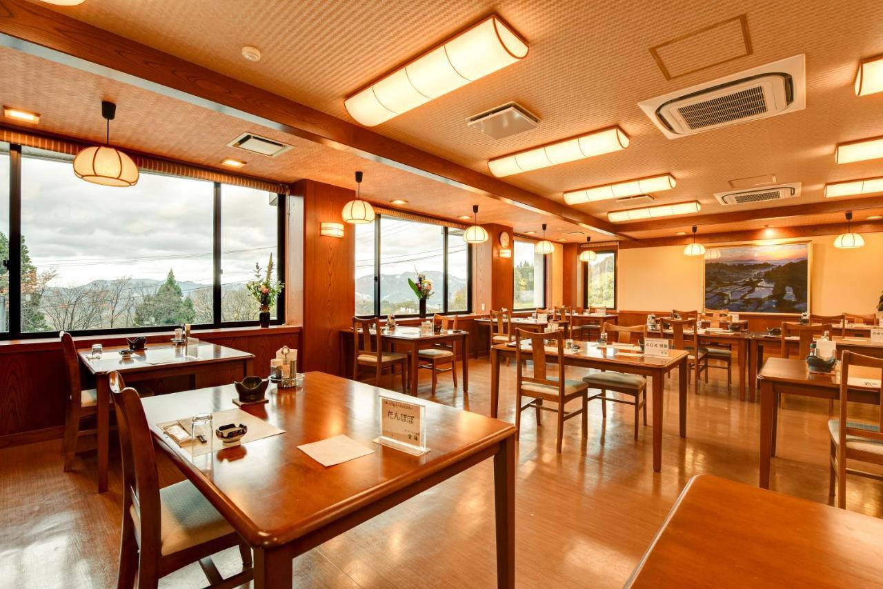 Unkai Hotel Токамачи Екстериор снимка